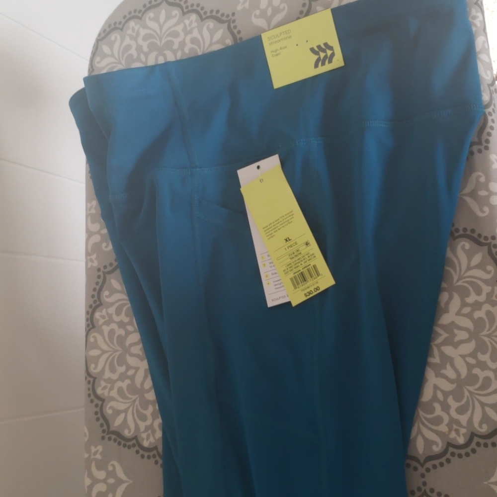 Target All in Motion capri leggings